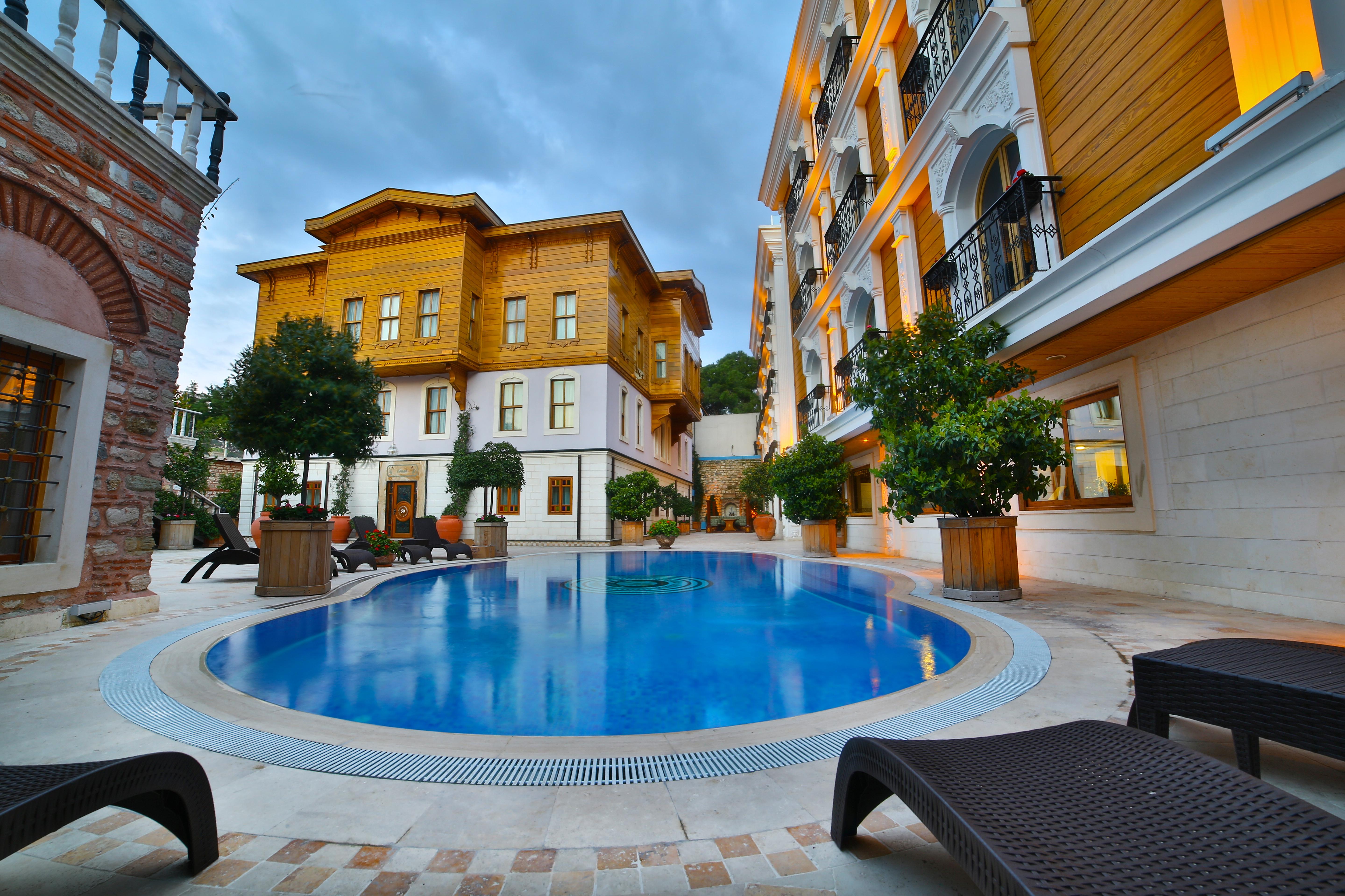 Seven Hills Palace & Spa Estambul Exterior foto