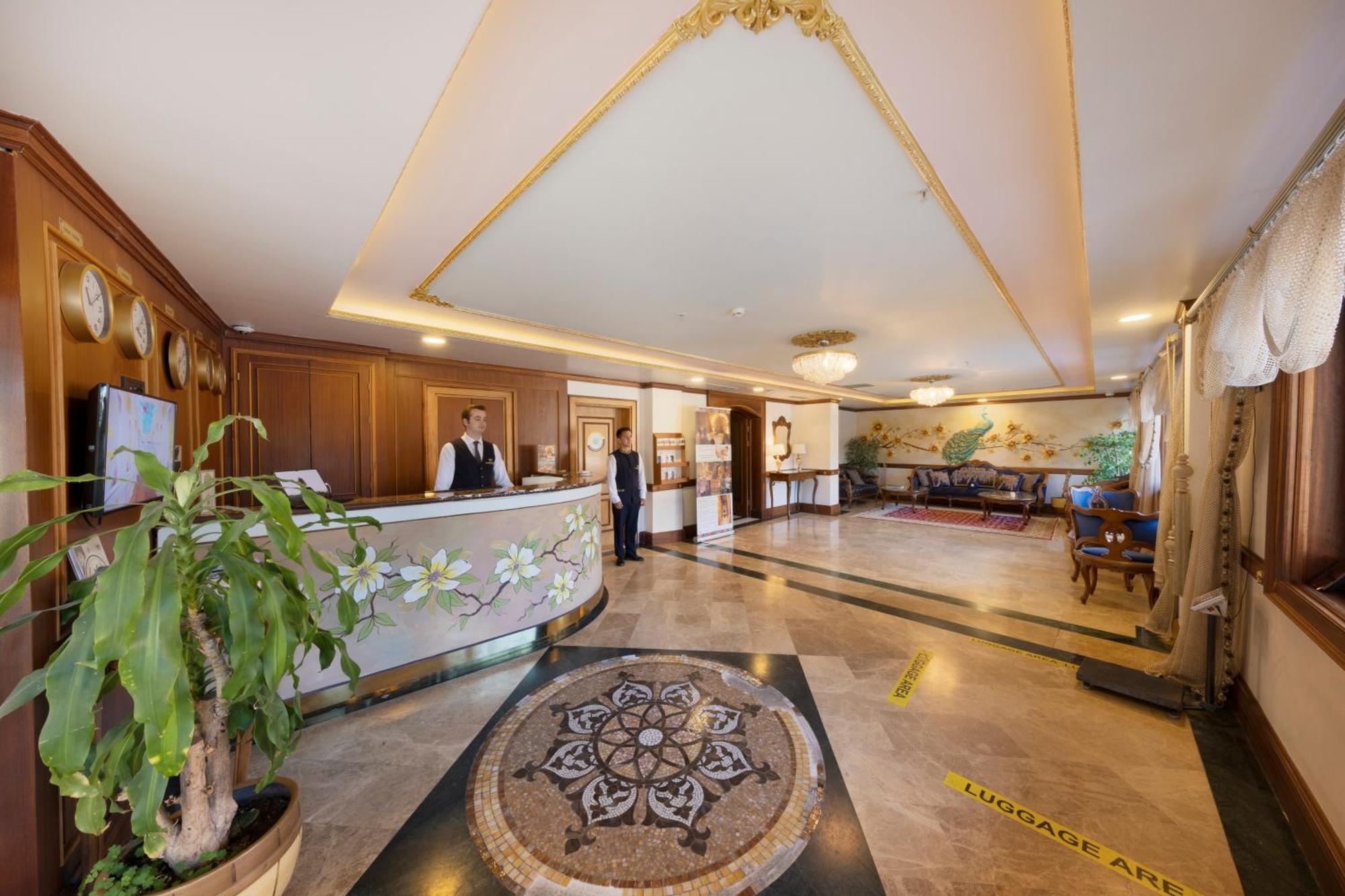 Seven Hills Palace & Spa Estambul Exterior foto
