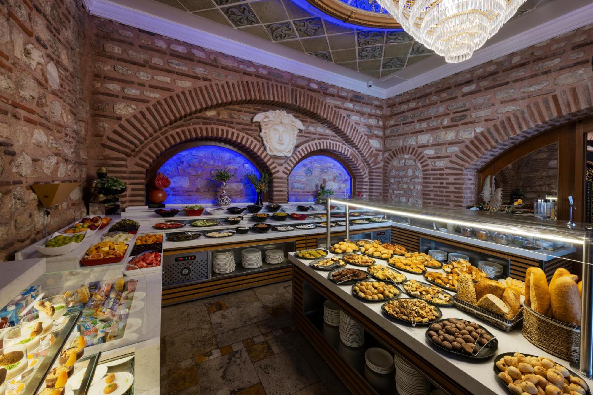 Seven Hills Palace & Spa Estambul Exterior foto