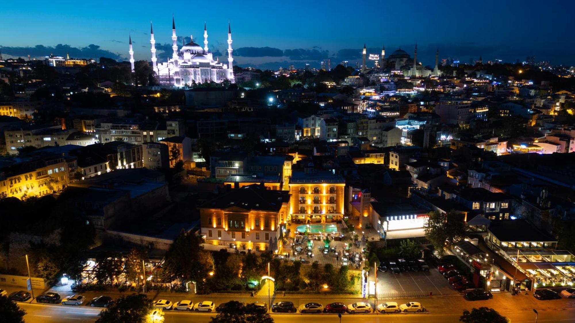 Seven Hills Palace & Spa Estambul Exterior foto